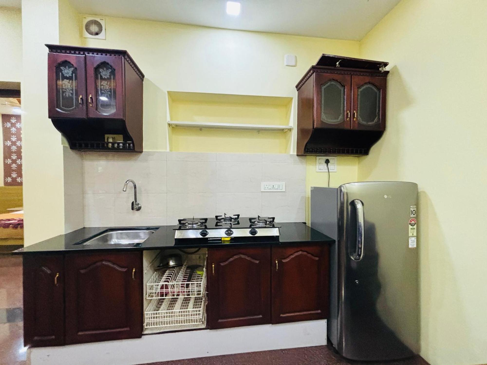 Отель Isha Residency Коччи Экстерьер фото