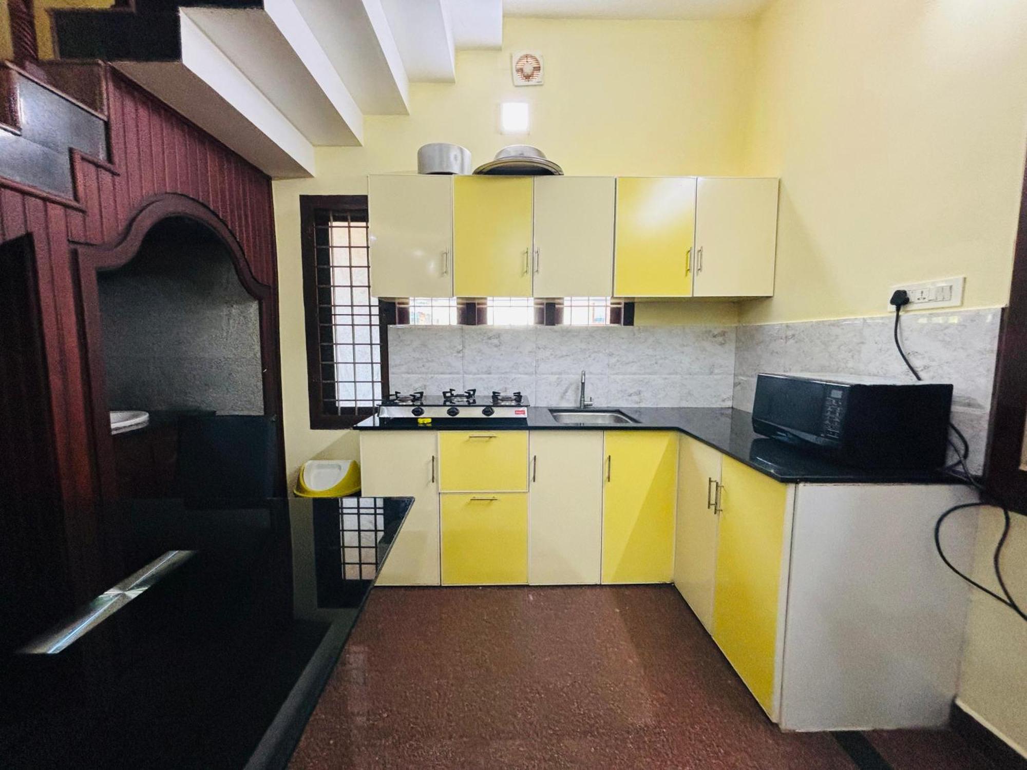 Отель Isha Residency Коччи Экстерьер фото